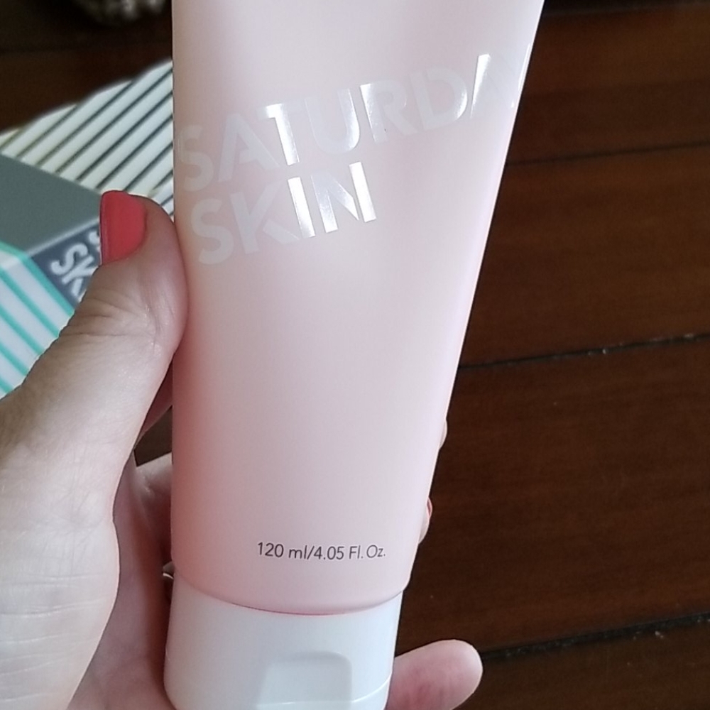 💜 SATURDAY SKIN CLEANSER - Picture 5 of 7